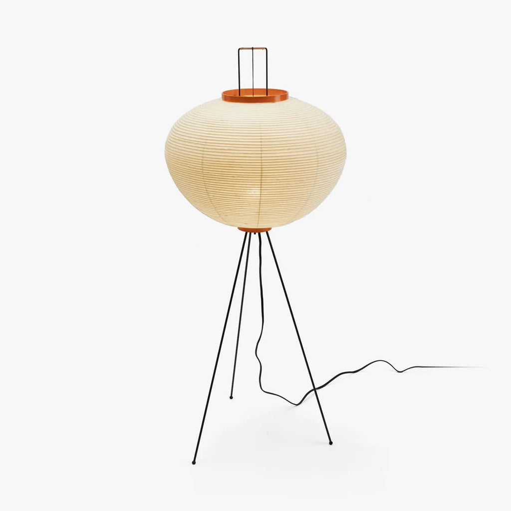 Lampada da terra in carta di riso Kazumi di Petprovac con bagliore ambientale morbido