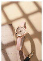 Montre vintage mini en cuir pour femmes | Petprovac