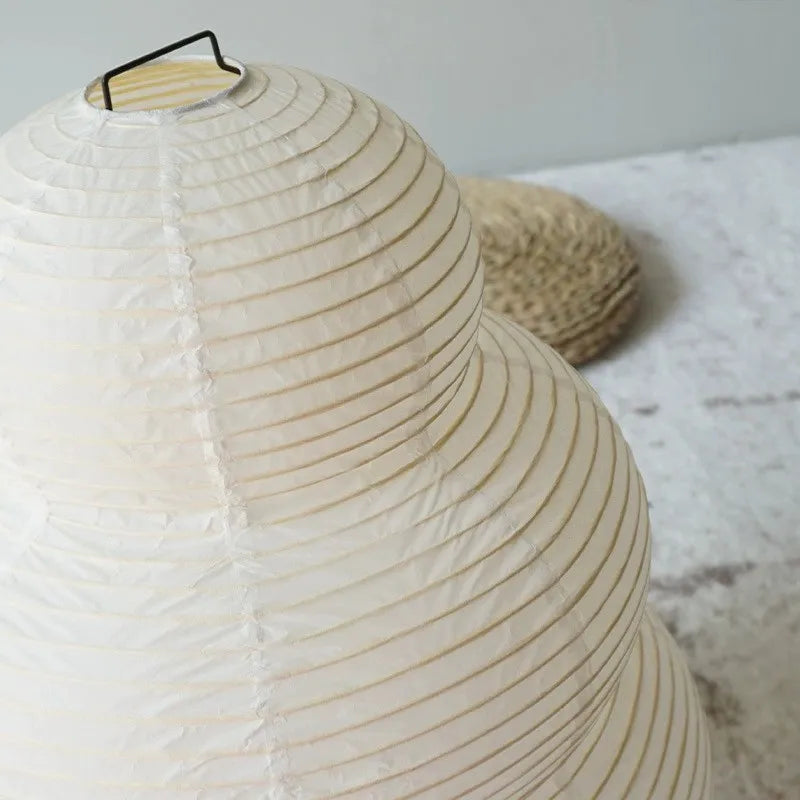 Hinori | Lampada da terra a treppiede Wabi-Sabi