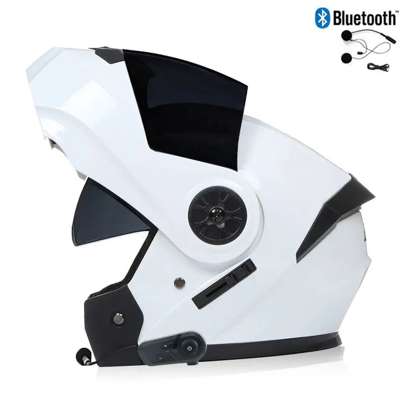 Modulární motocyklová přilba s Bluetooth integrací