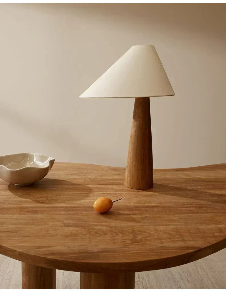 Liora | Stehlampe