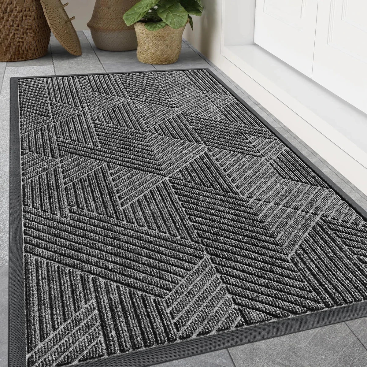 Non-slip Dirt Trapping Mat for Daily Use