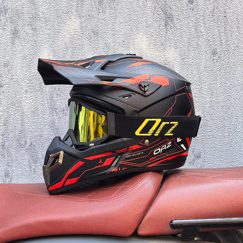 Off-Road Racing Helmet with Removable Visor