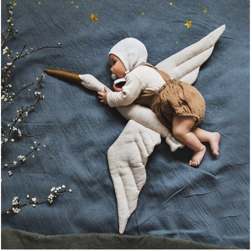 LumaSwan Glide Børneværelsesuro i Hvid Pink Beige Blød Berøring