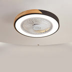 Ventilador de techo Boreal Timber con luz LED de bajo consumo y aspas de madera