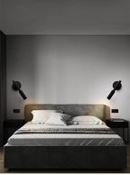 Lámpara de lectura de pared con brazo oscilante AuroraSwing en blanco y negro