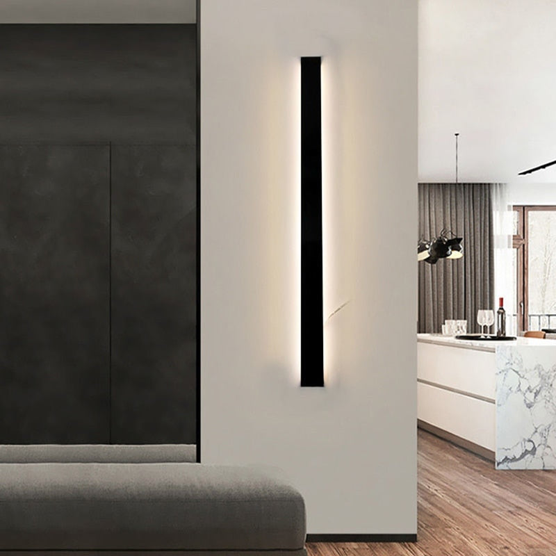 Elora Lang LED Udendørs Væglampe - IP65 Vandtæt