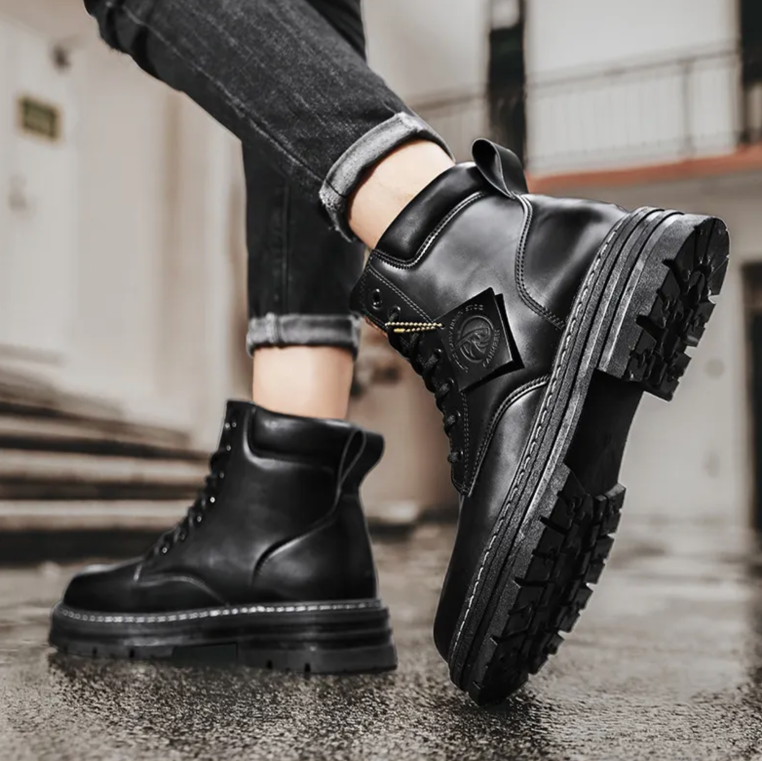 Comfortable Men's Lace-Up Boots – Leather Support Boots with Non-Slip Sole
