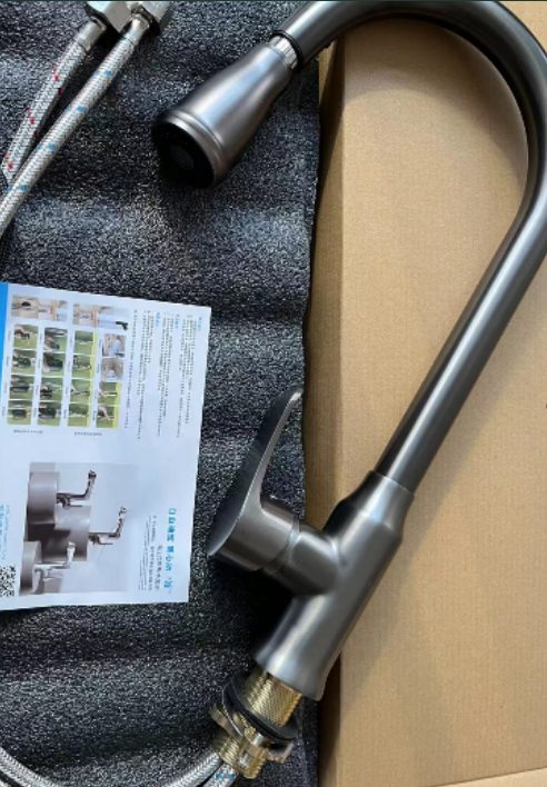 エーテラ 引き出し式感知器付き台所用水栓 蛇口スプレー付き