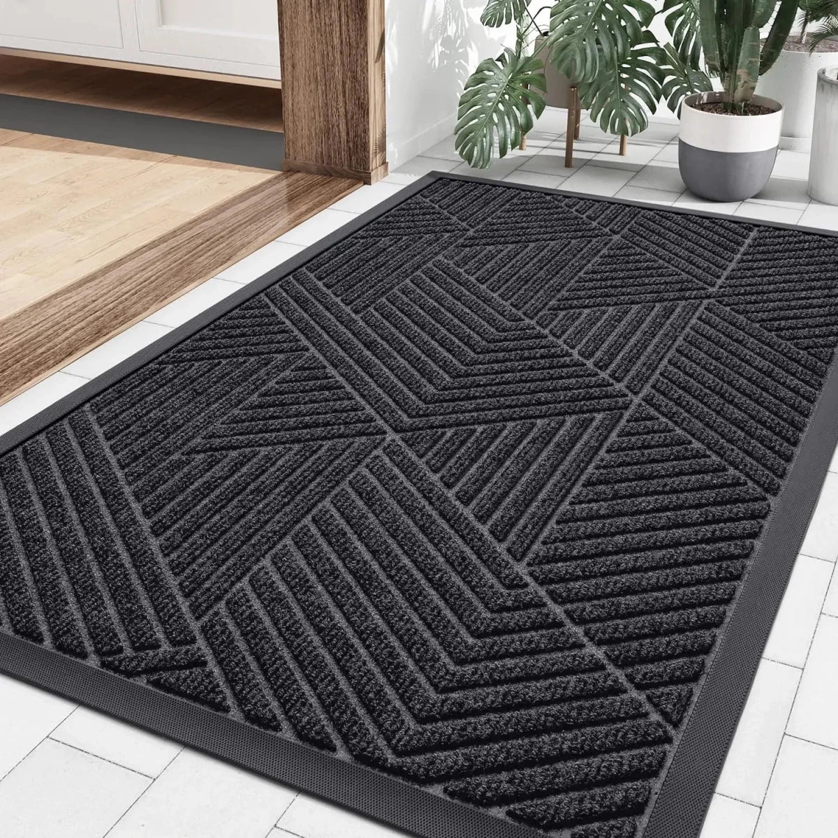 Non-slip Dirt Trapping Mat for Daily Use