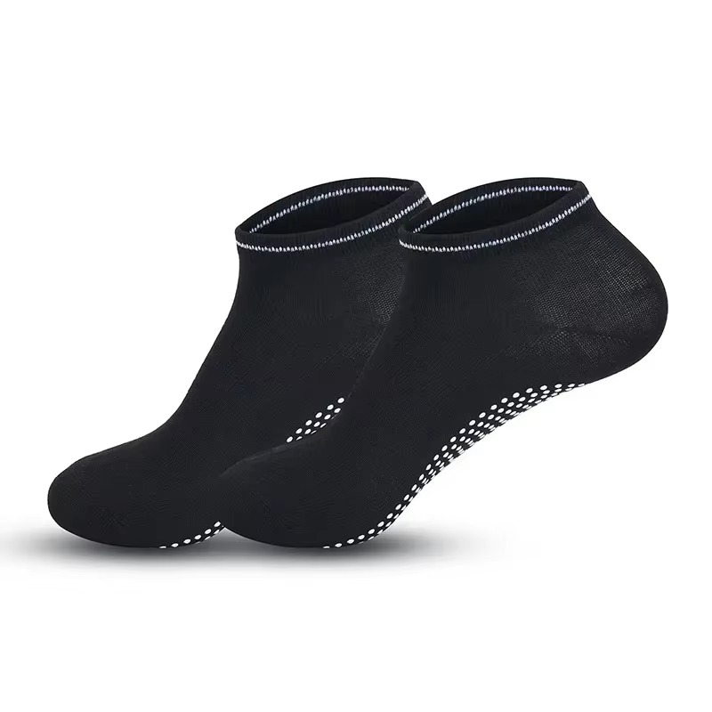 Women Anti Slip Cotton Yoga Socks for Trampoline and Sports