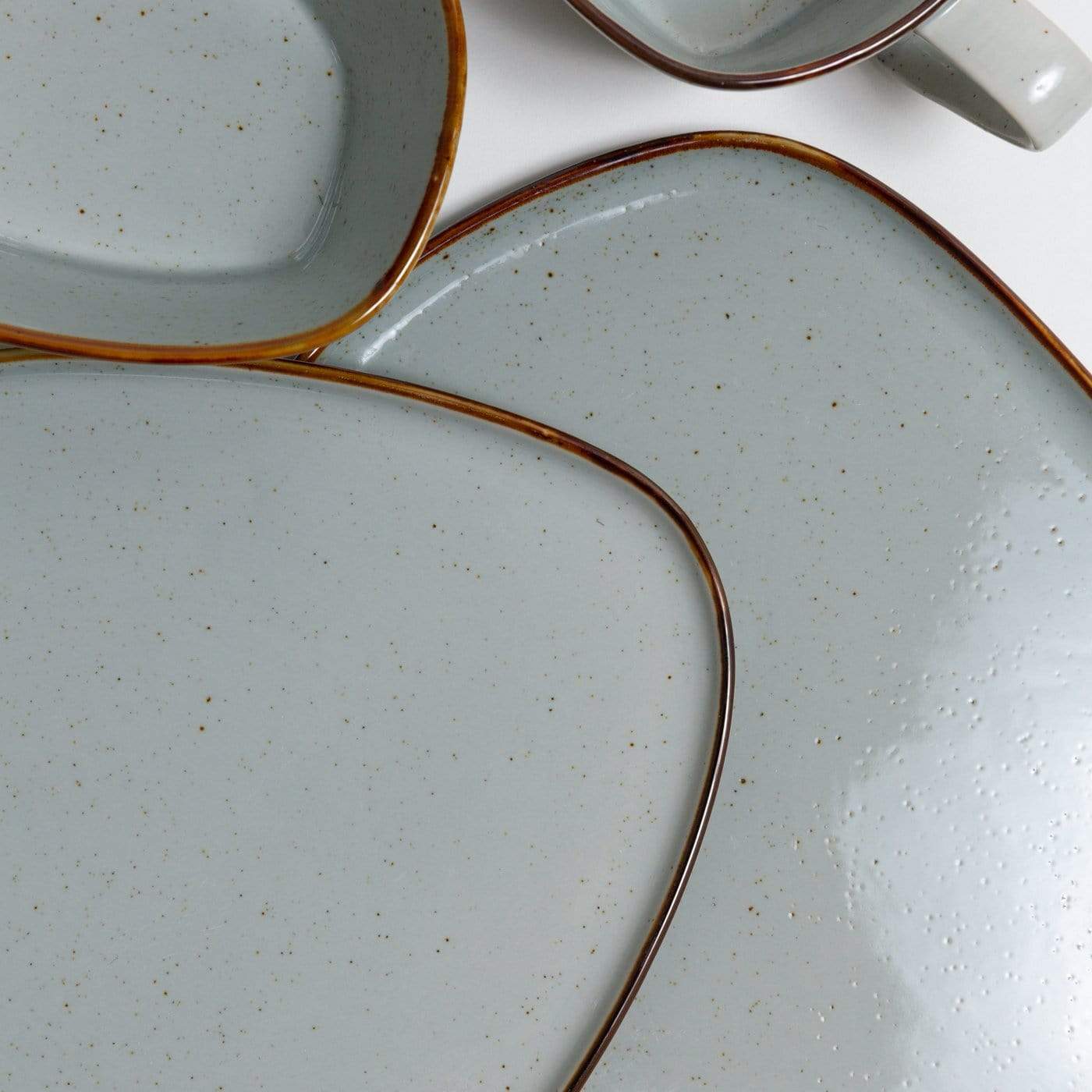 Caledra 12-delt Spisesæt med Kobbersprøjt