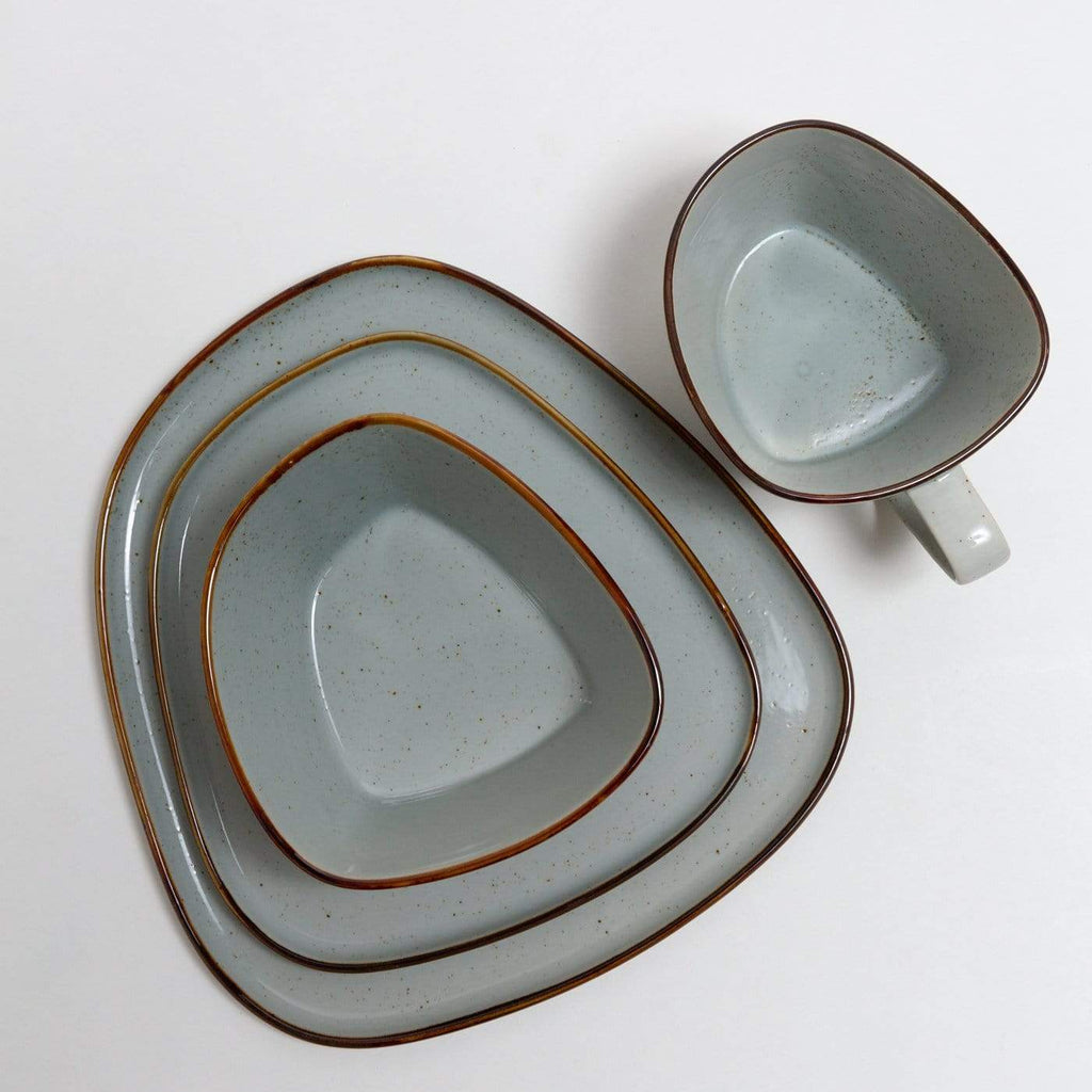 Caledra 12-delt Spisesæt med Kobbersprøjt