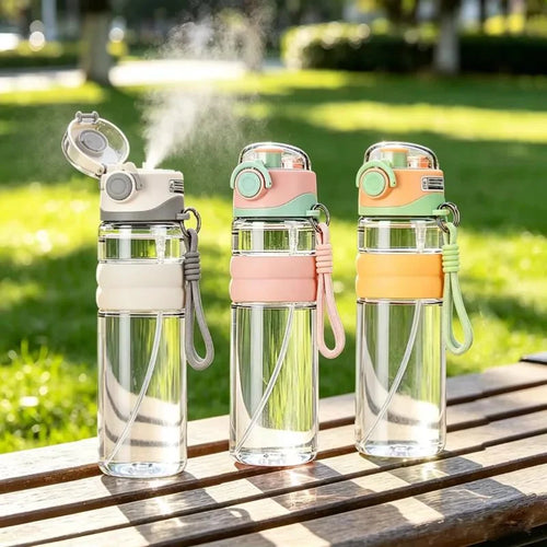 Lækagesikker vandflaske med mist-spray til udendørs eventyr