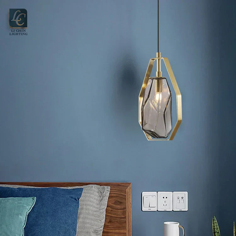 Lampu Gantung Lirana