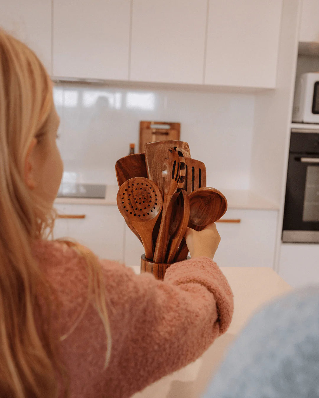 Natural Teak 9-Piece Kitchen Utensil Set For Cooking | petprovac