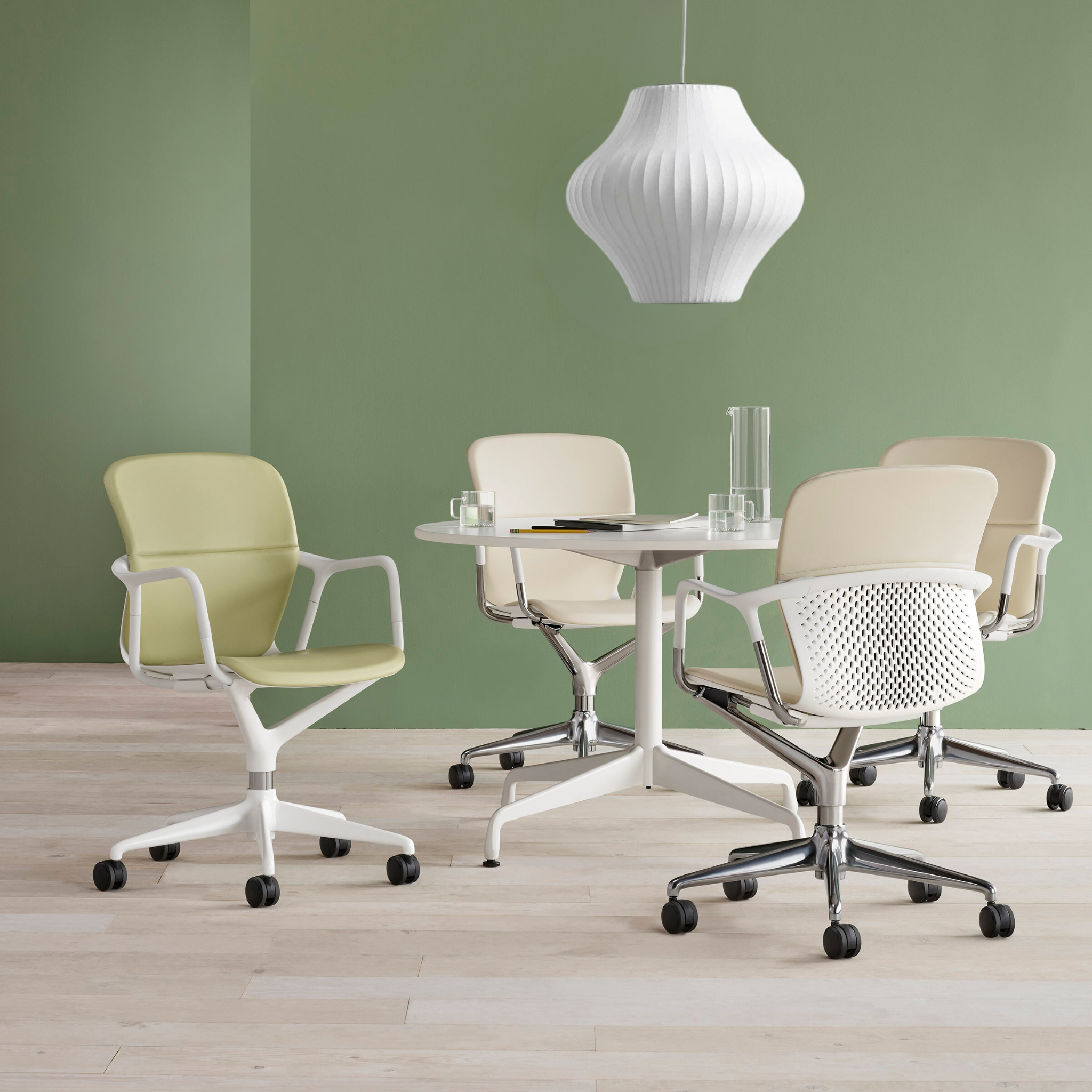 Candeeiro de Pendurar NovaCrest Seda e Aço para Interiores Modernos