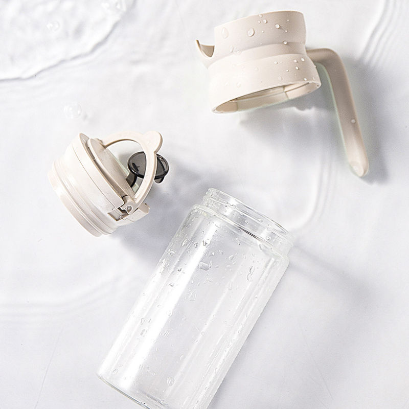 Láhev na nalévání oleje