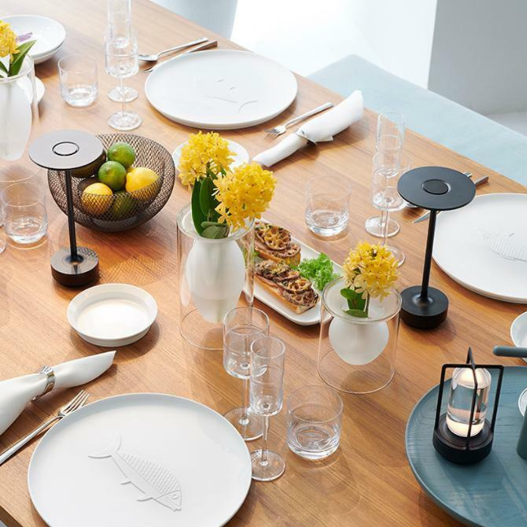 可充电无线触控调光现代金属设计LED台灯