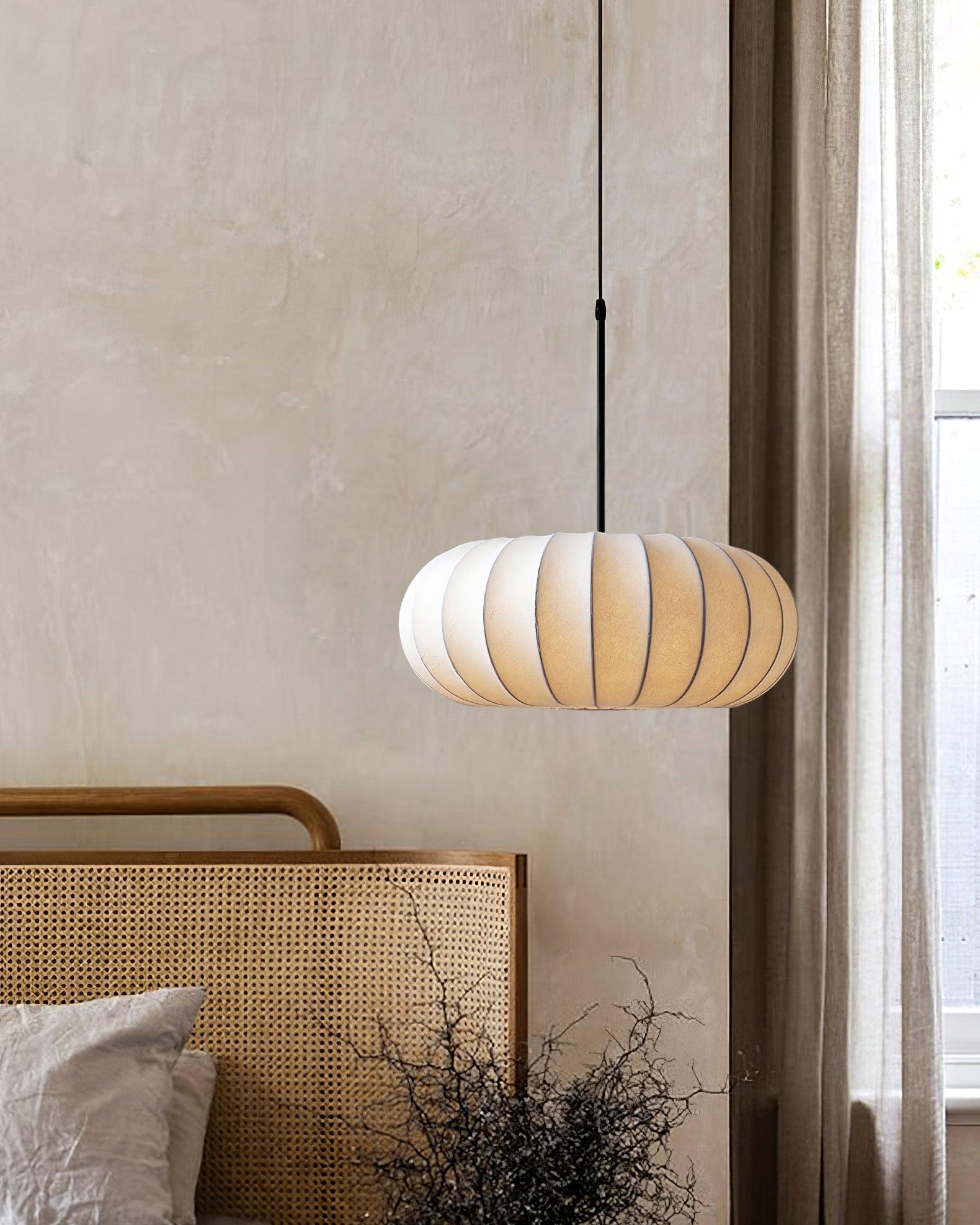Kisara Wabi Sabi Pendelleuchte für rustikale Räume mit Holz