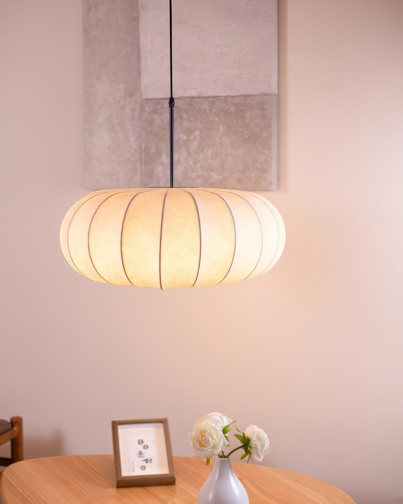 Kisara Wabi Sabi Pendelleuchte für rustikale Räume mit Holz