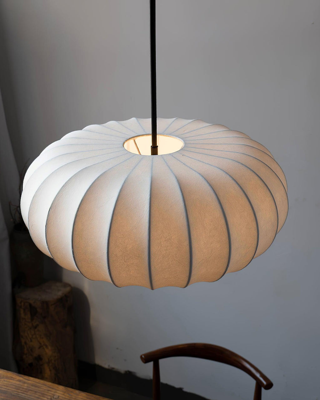 Lunara Lampada a Sospensione Minimalista in Materiali Naturali