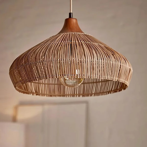 LumaWeave Rattan Loftlampe Håndvævet for Varme