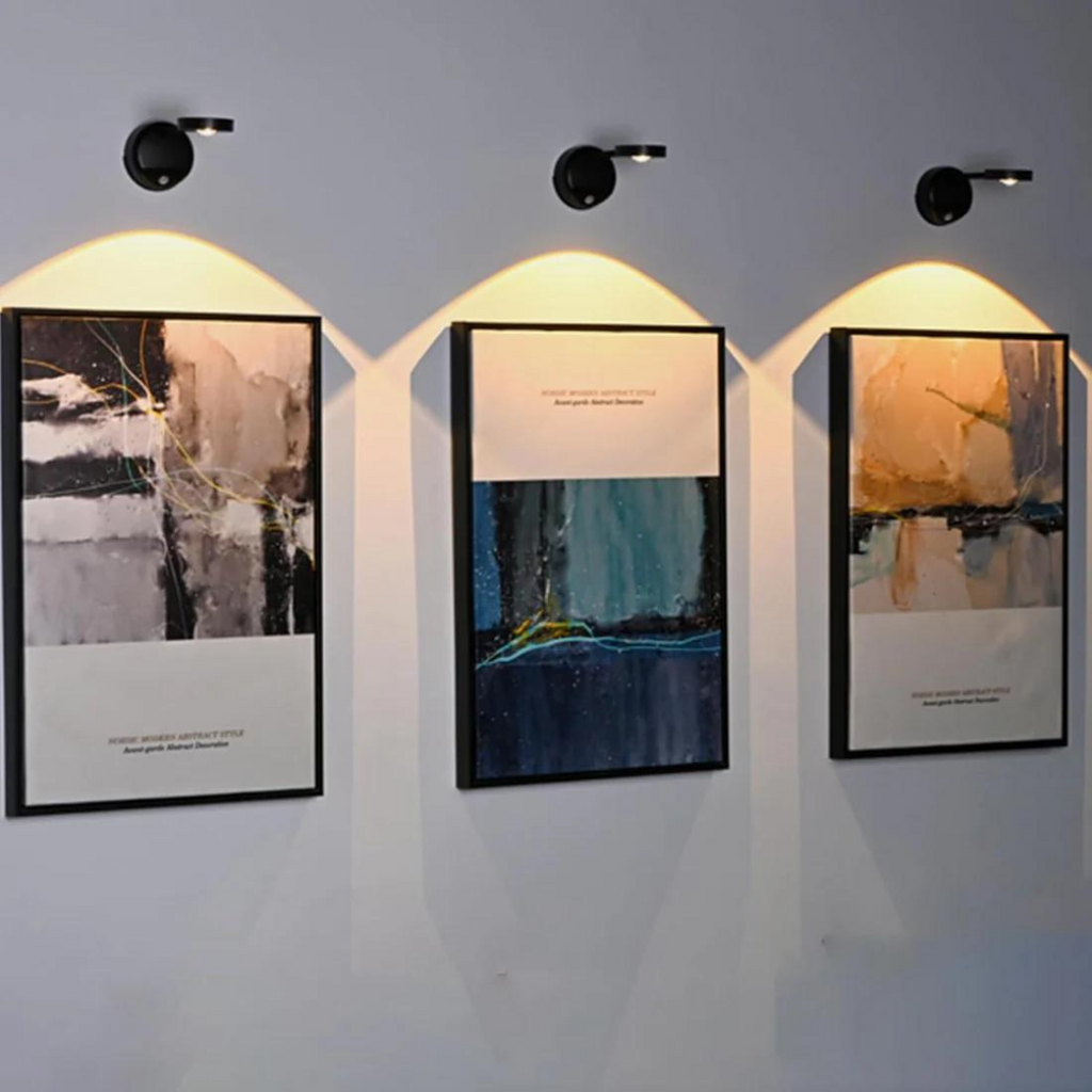 LED reflektor Spark360 s pohybovým senzorem pro chytré domácí osvětlení a zvýraznění místností