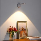LED reflektor Spark360 s pohybovým senzorem pro chytré domácí osvětlení a zvýraznění místností