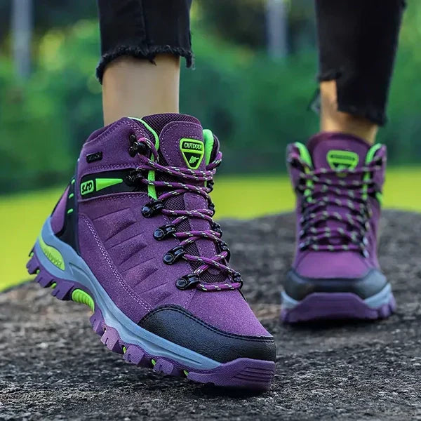 But Boot Mendaki Musim Sejuk Wanita AuroraTrail Fit Lebar Dengan Sokongan Lengkungan