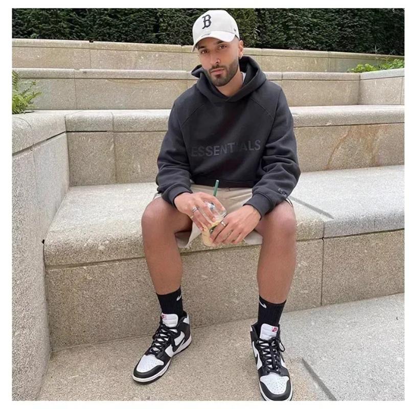 Essentials Hoodie in 100% cotton - 2025 Bestseller