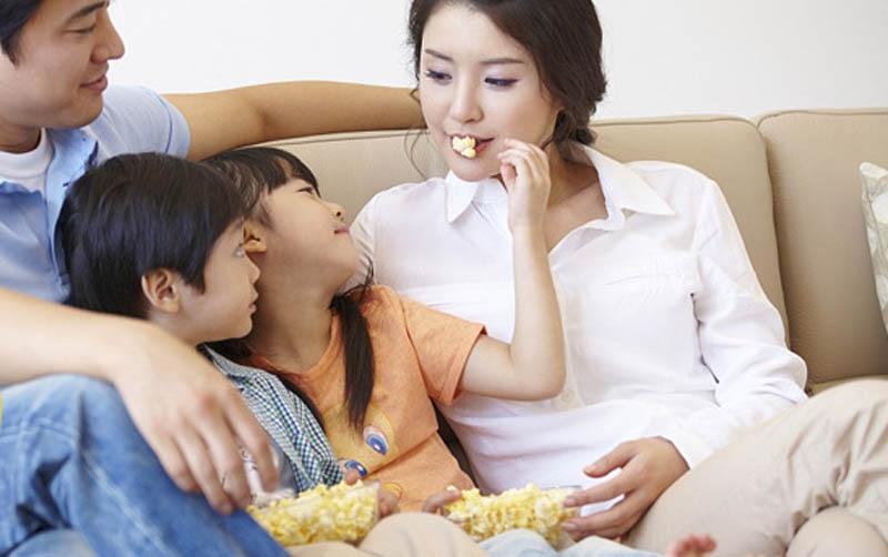 CineGlow Mini Máquina Compacta de Palomitas para Noches de Cine en Casa