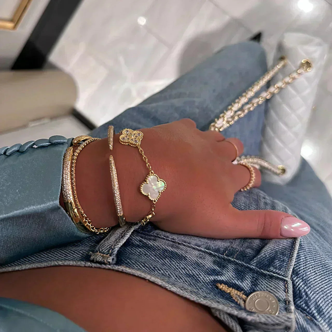 Nova Amber Clover 3-delt smykkesæt Halskæde Armbånd Øreringe