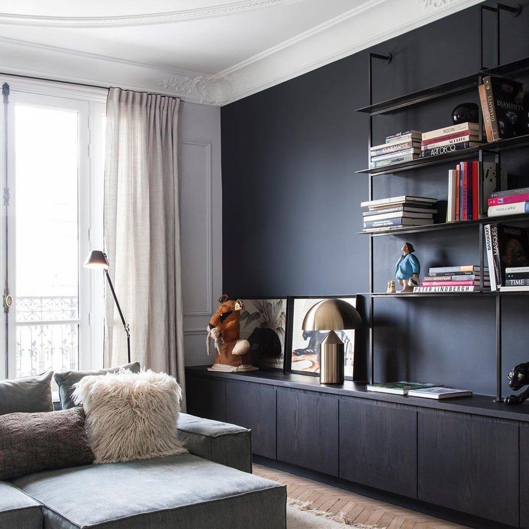 Metalowa lampa stołowa Astra Geometry do nowoczesnych wnętrz | Atollo