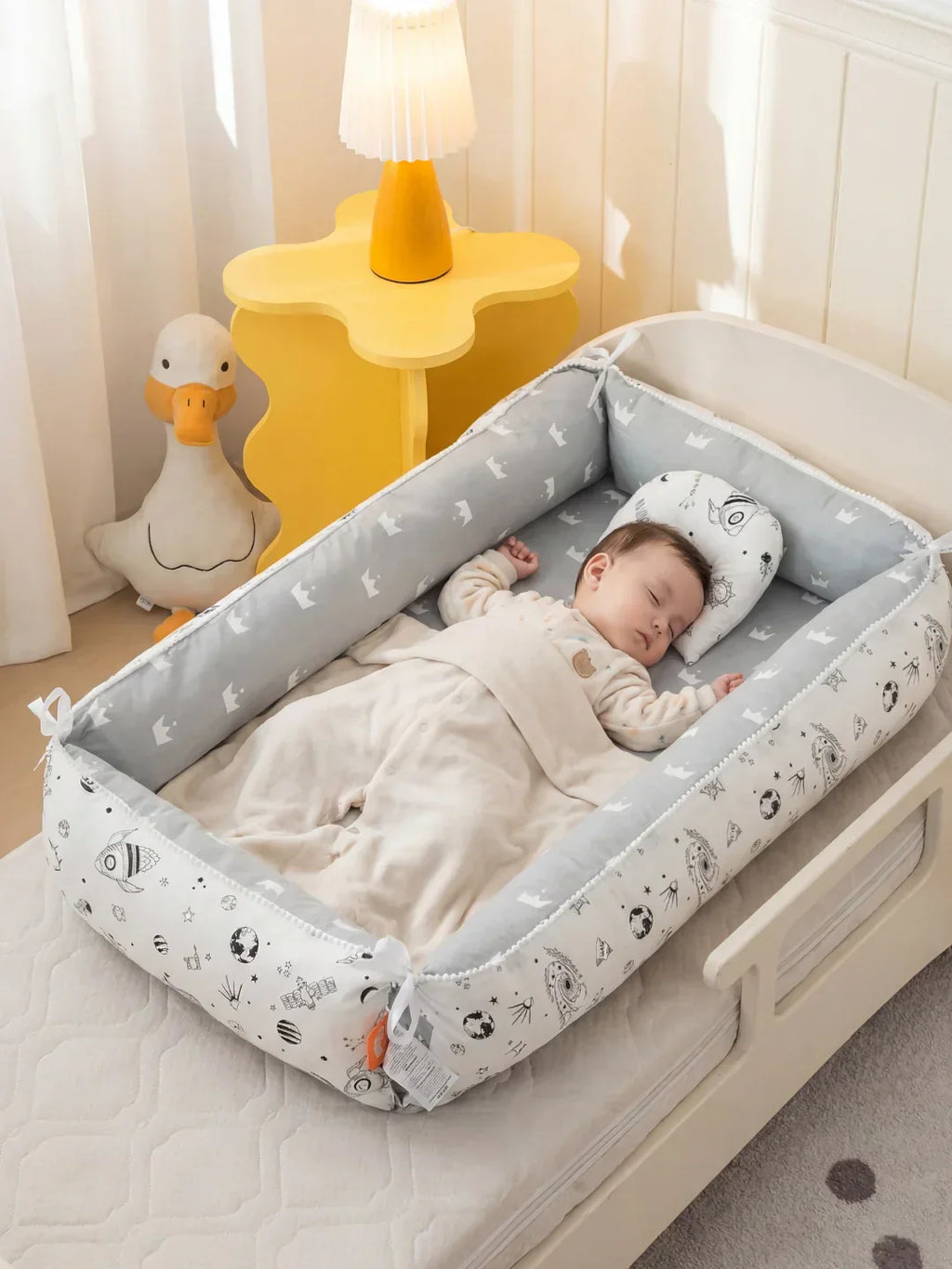 Évinel Cozy Bed Reducer For Baby Crib And Nursery Use