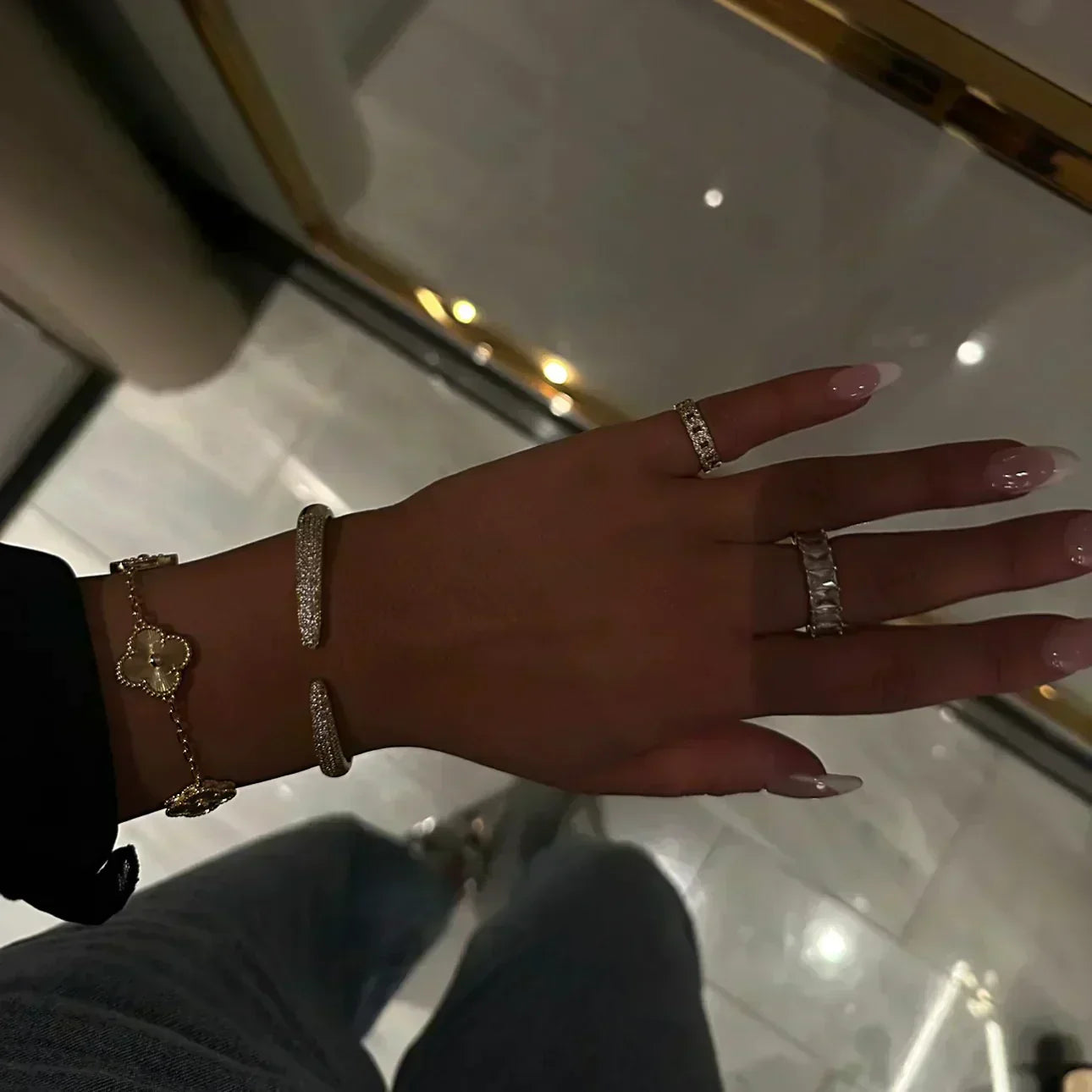 Nova Amber Clover 3-delt smykkesæt Halskæde Armbånd Øreringe