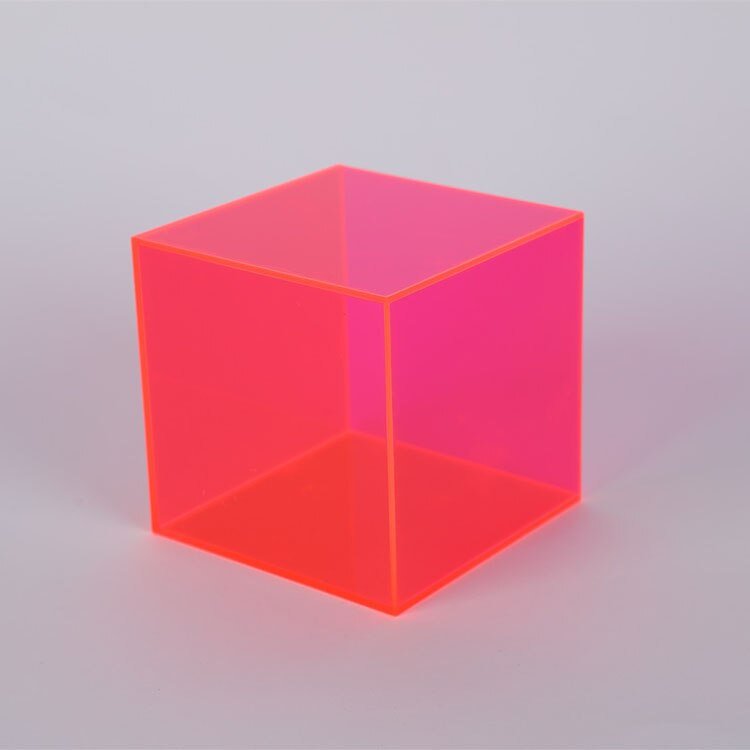 Lumera akryl vitrineskap for skatter og samleobjekter