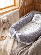 Cocon Nomade Baby Bed Reducer With Padded Cocoon And Carry Bag