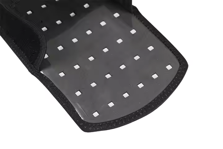 SolaraStep infrarøde røde lysterapi tøfler for fotsmerter