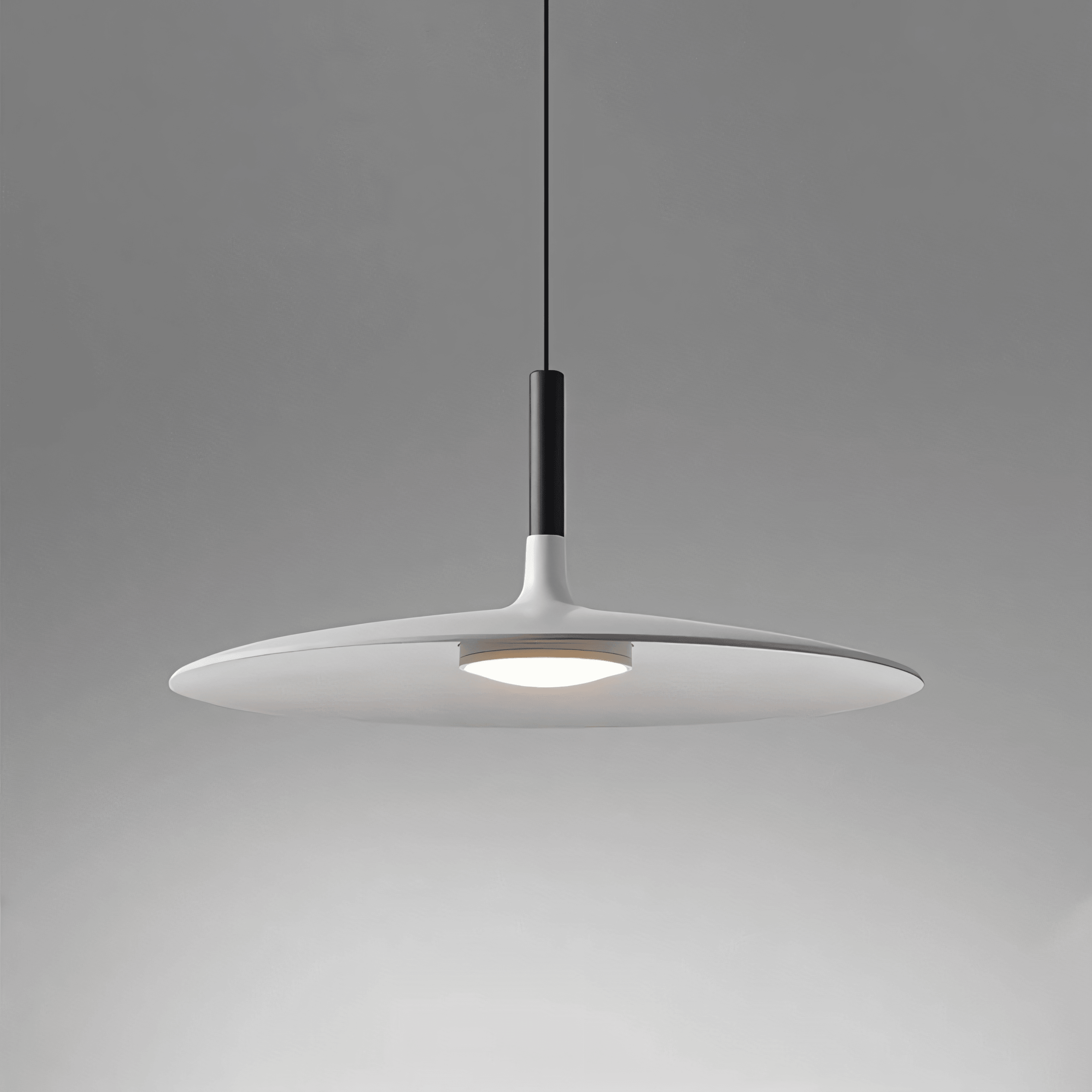 Elara | Lampada a sospensione minimalista