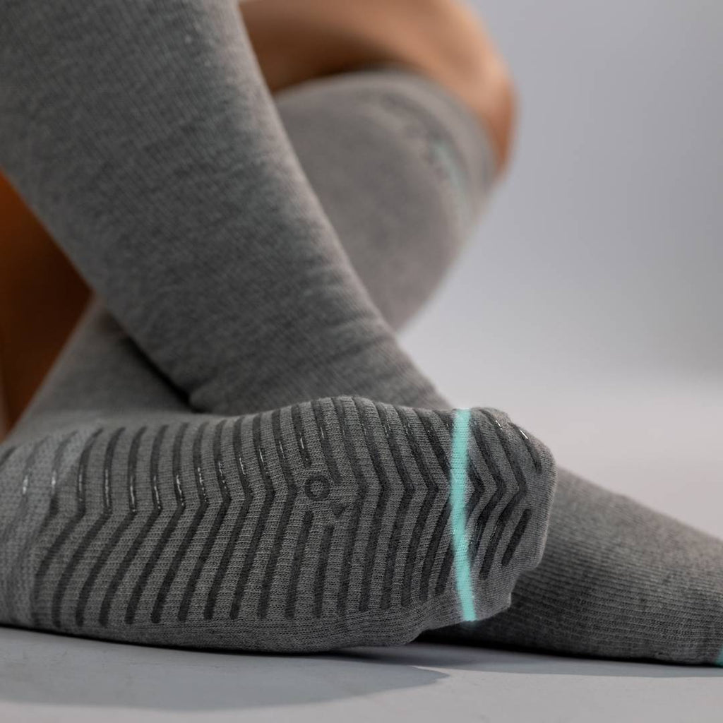 Comfort Bamboo Compression Socks for Daily Leg Support and Recovery