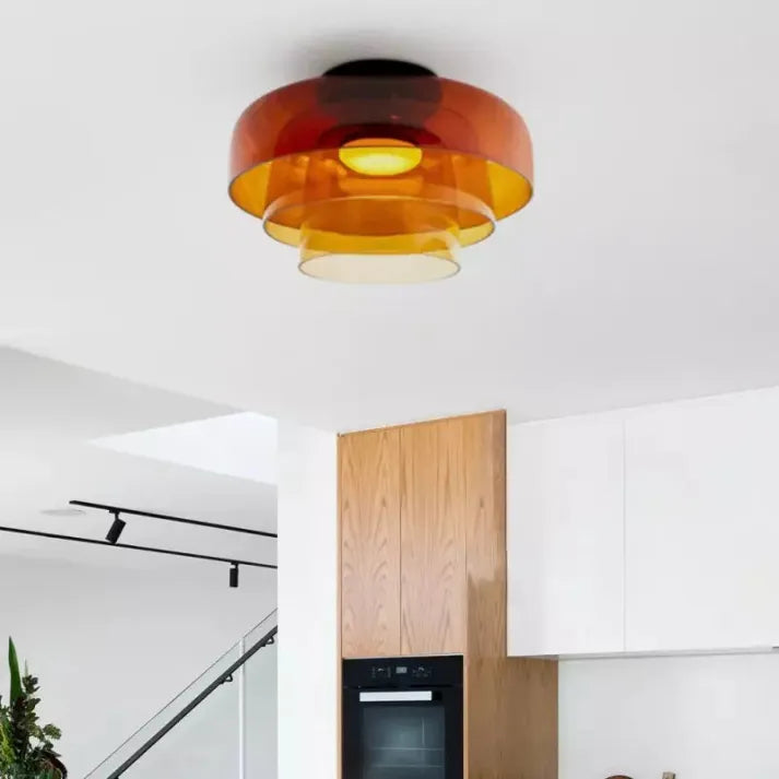 Lampada da soffitto Lumenweave Nordic con paralume in vetro artigianale