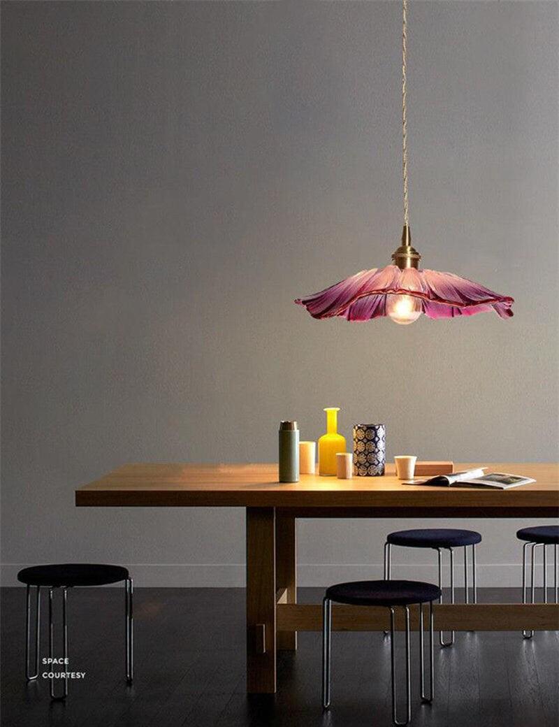 Lampada a sospensione Lunara Violet in vetro a forma di girasole, LED in stile retrò con lampadina inclusa | Petprovac