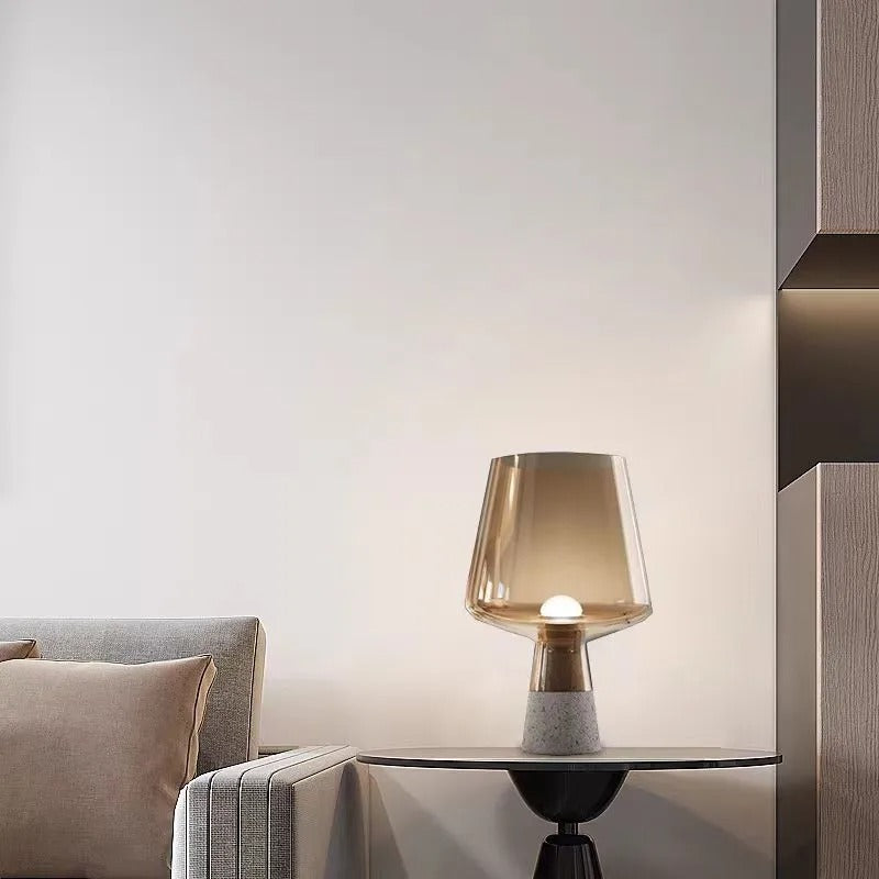 Lampu Meja Kaca Amber Lumora Dengan Alas Simen Pepejal