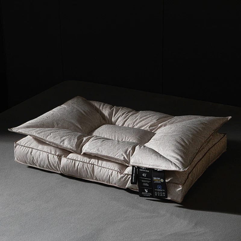 Weißes Gänsedaunen-Memory-Kissen mit Jacquard-Bezug | Petprovac