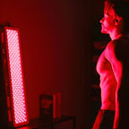 Panel de luz infrarroja roja de cuerpo completo con montajes ajustables para bienestar en el hogar