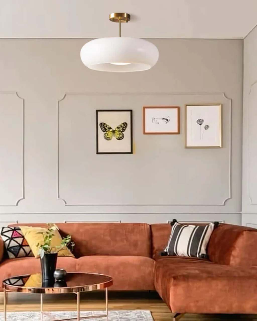 LumaBrass Frostet Glasloftlampe med Messingbeslag