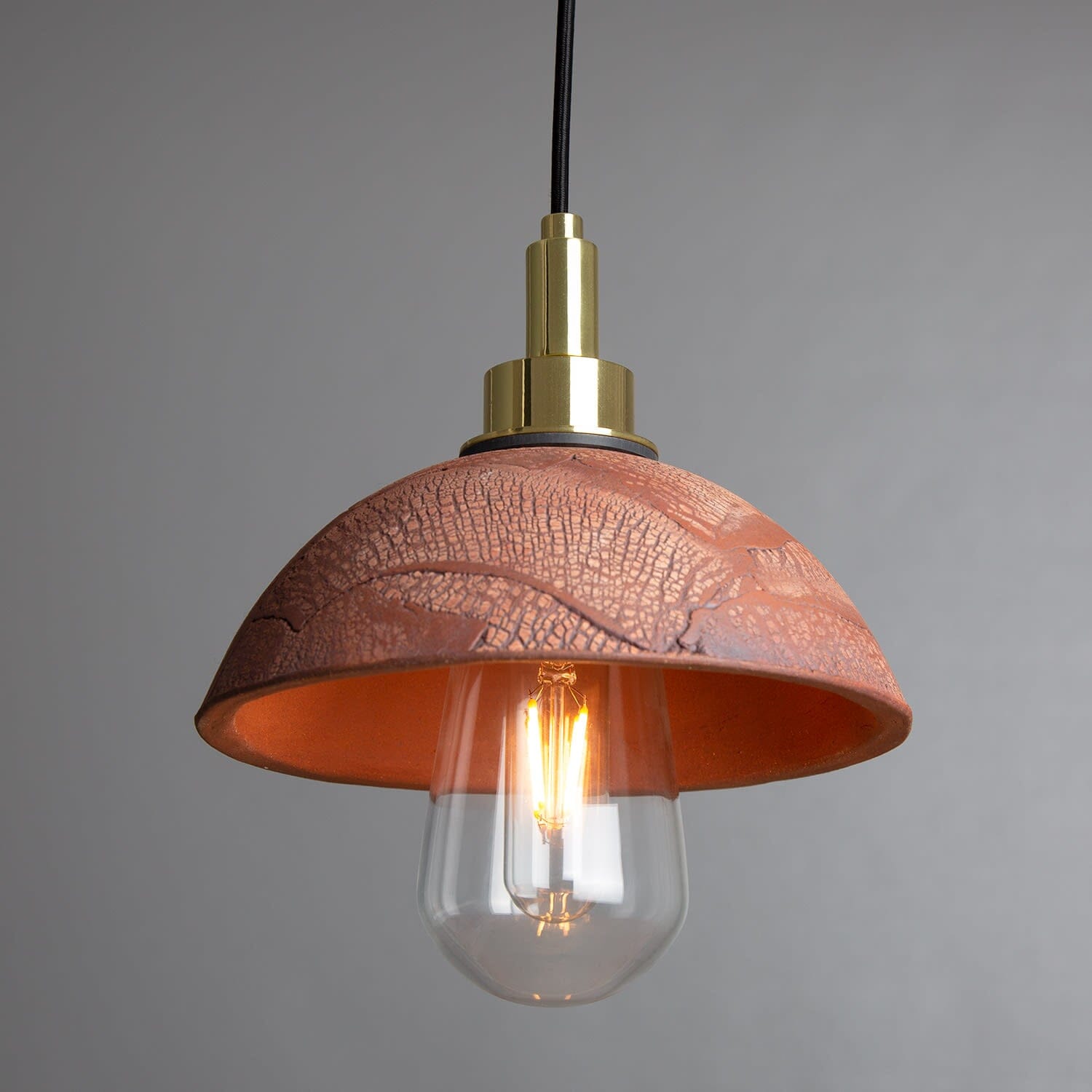 Averin Ceramic Dome Pendant Light for Bathroom, 20 cm Red Iron, IP44
