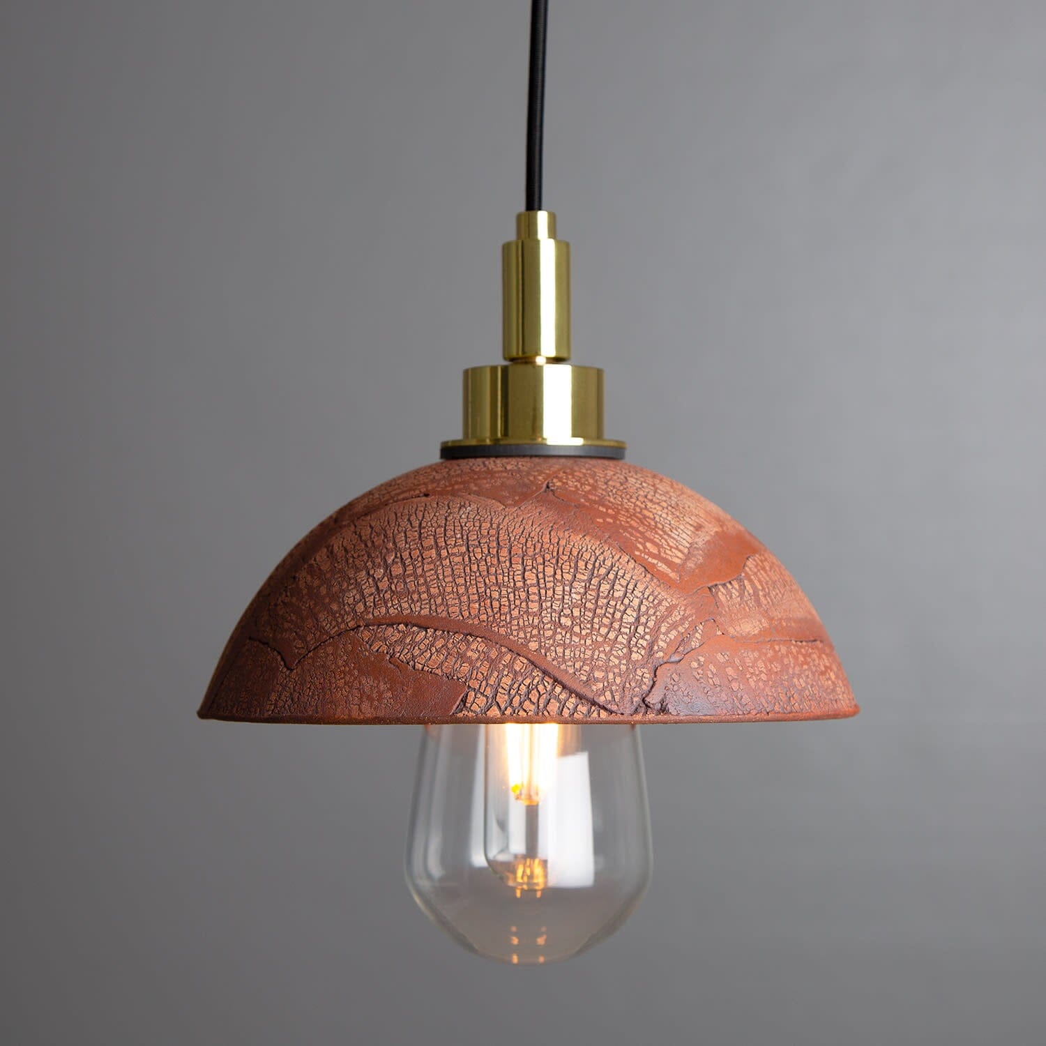 Averin Ceramic Dome Pendant Light for Bathroom, 20 cm Red Iron, IP44