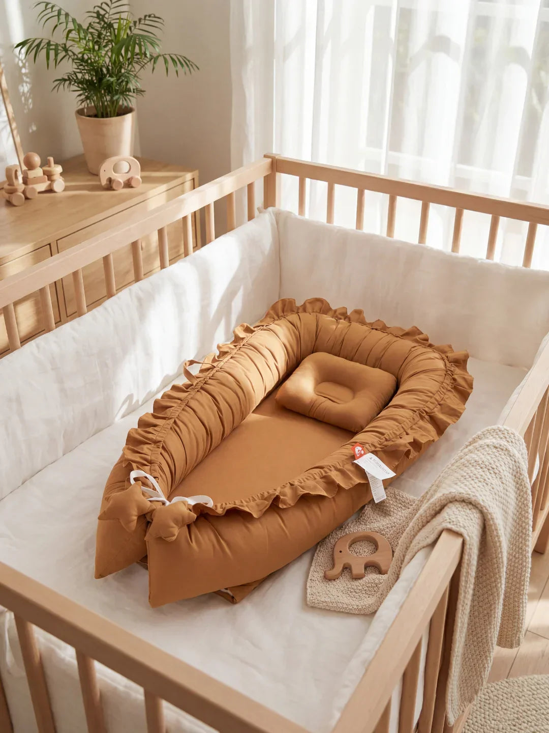 Cocoon Ergonomic Baby Bed Reducer For Cozy Sleep Crib